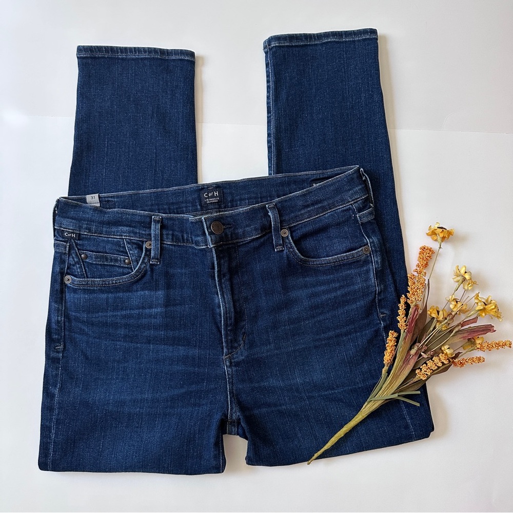 {Citizens of Humanity} dark wash, cropped jeans